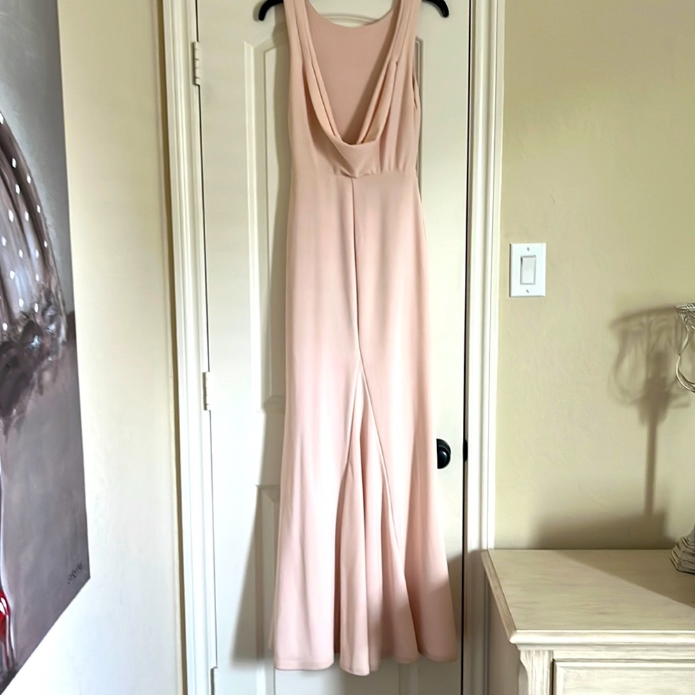 Ladies Lulu size Small gown